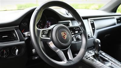 غربیلک فرمان پورشه ماکان